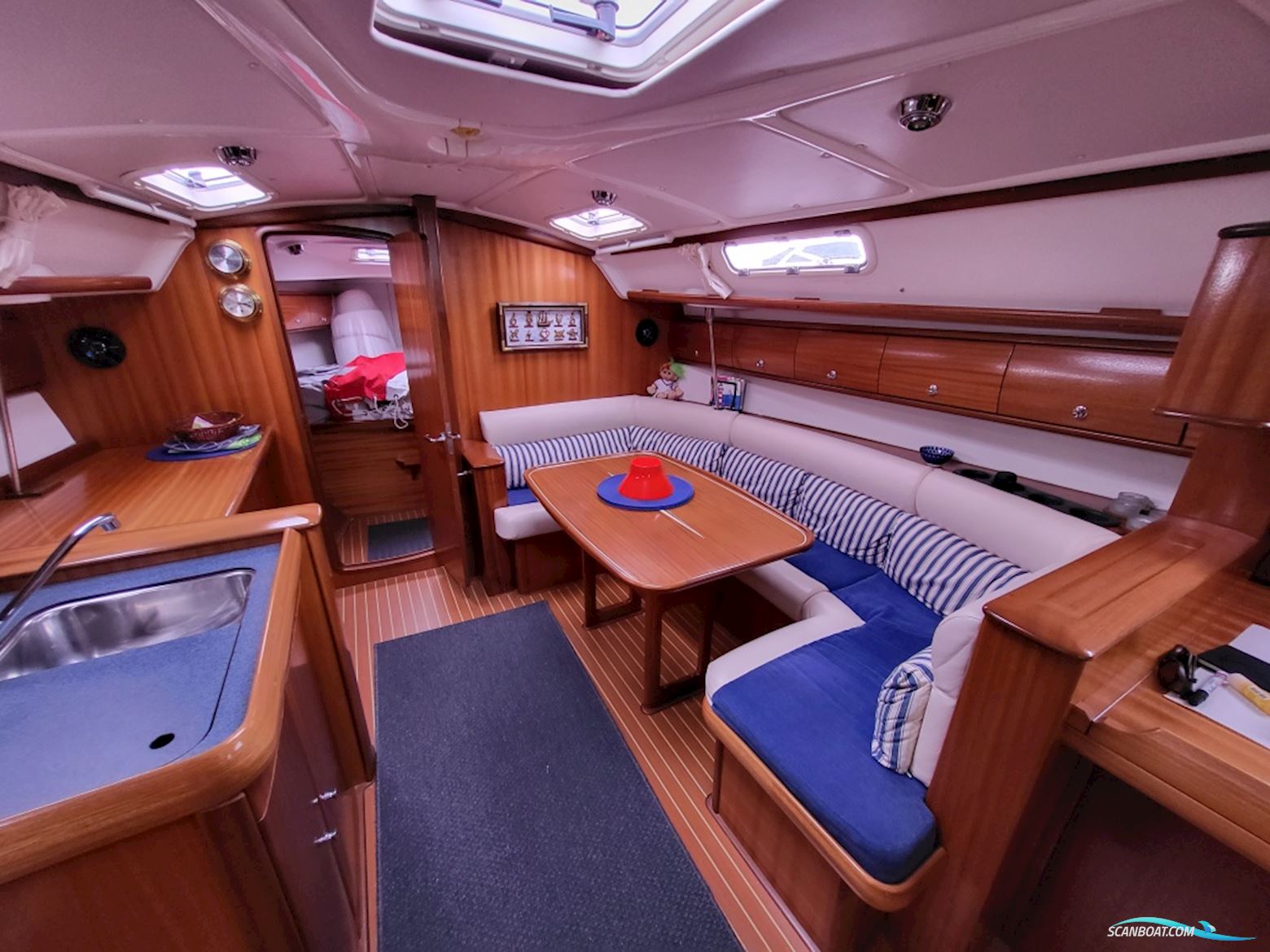 Bavaria 38 Cruiser  -  SOLGT/SOLD