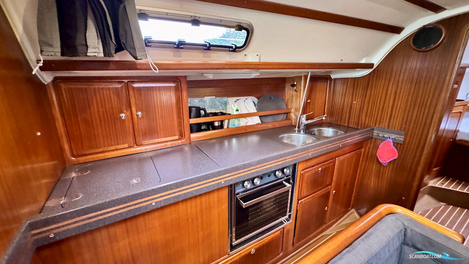 Bavaria 38 Holiday