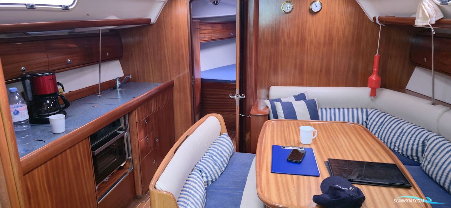 Bavaria 38 mit Liegeplatz und Winterlager, Rostock