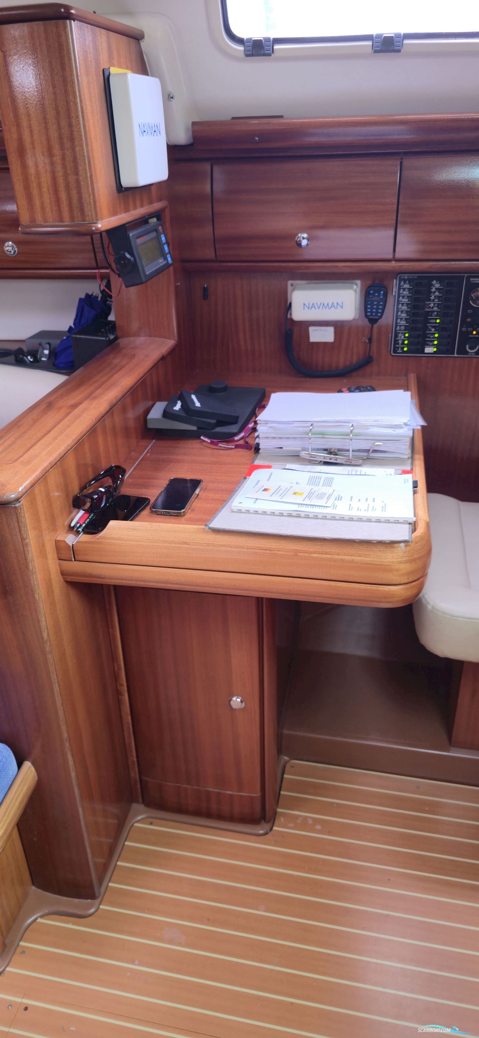 Bavaria 38 mit Liegeplatz und Winterlager, Rostock