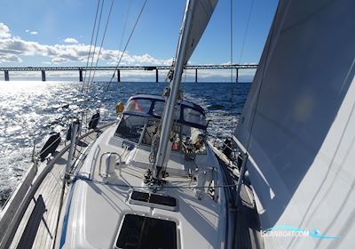 Bavaria 38 Ocean Segelbåt 1998, med Volvo Penta MD22L motor, Sverige