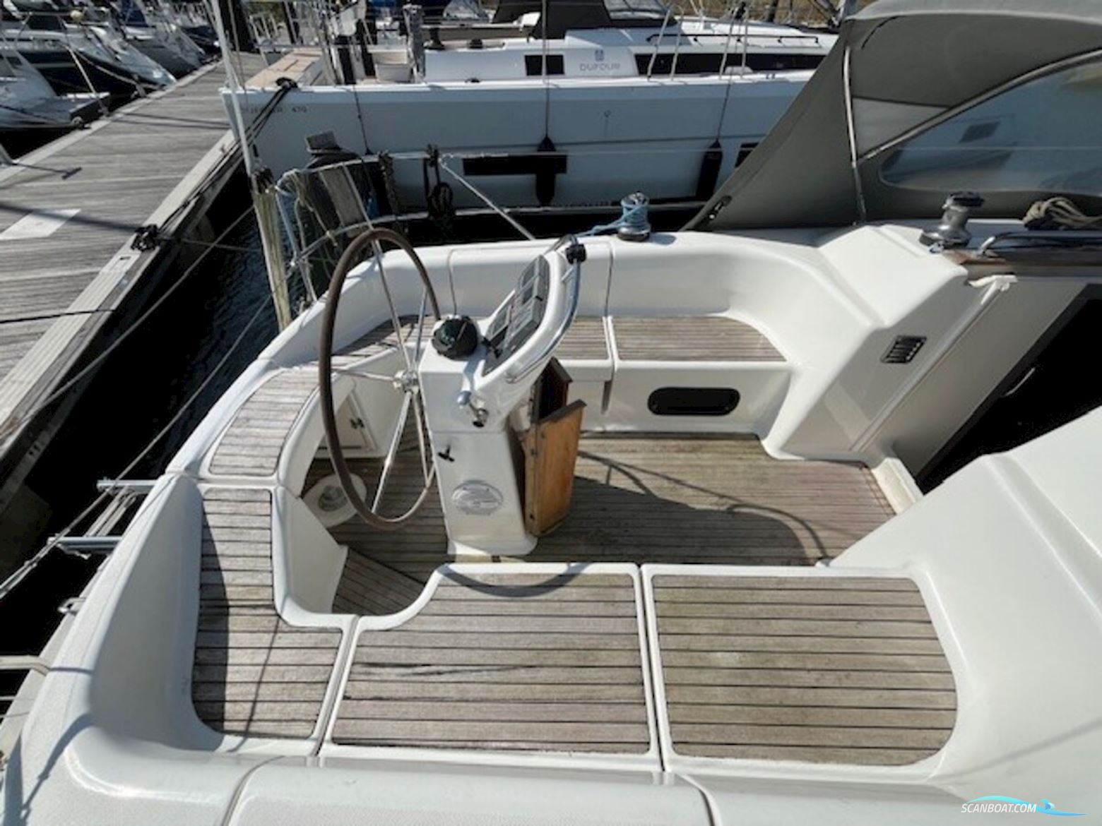 Bavaria 38