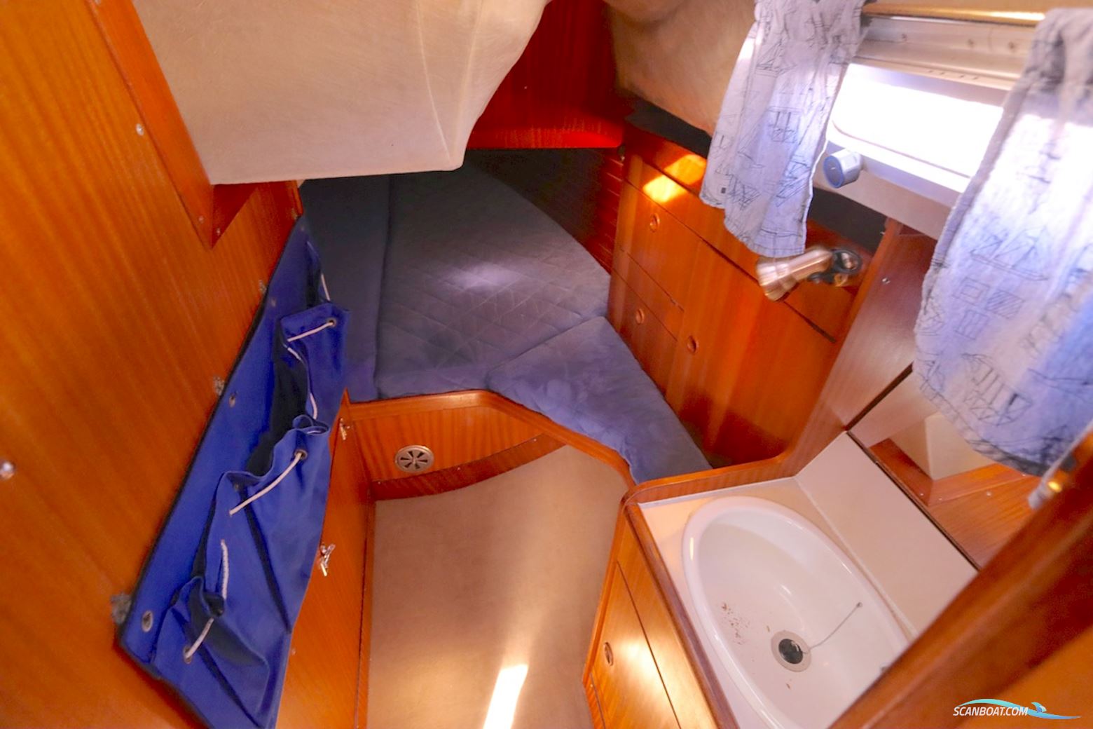 Bavaria 38