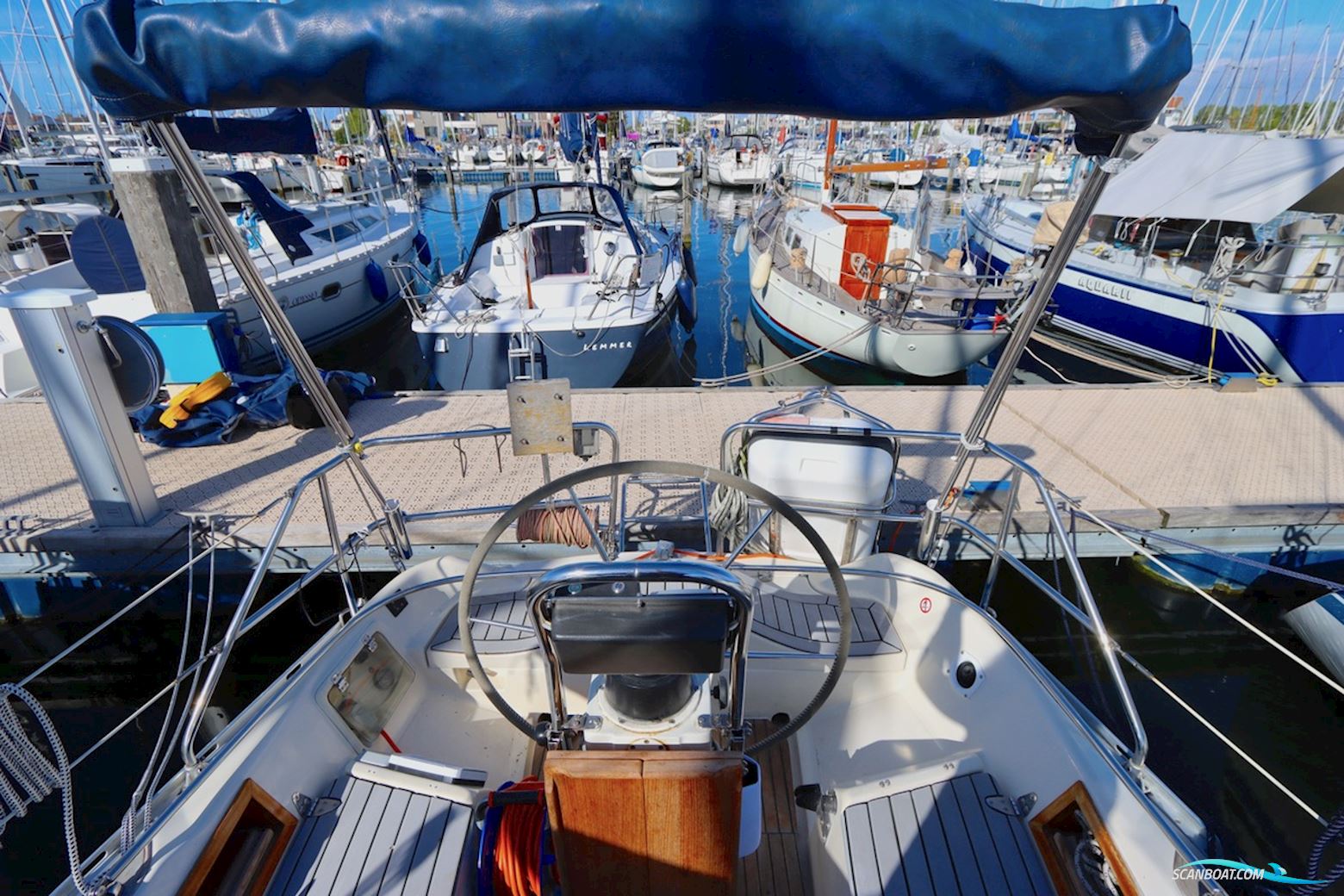 Bavaria 38