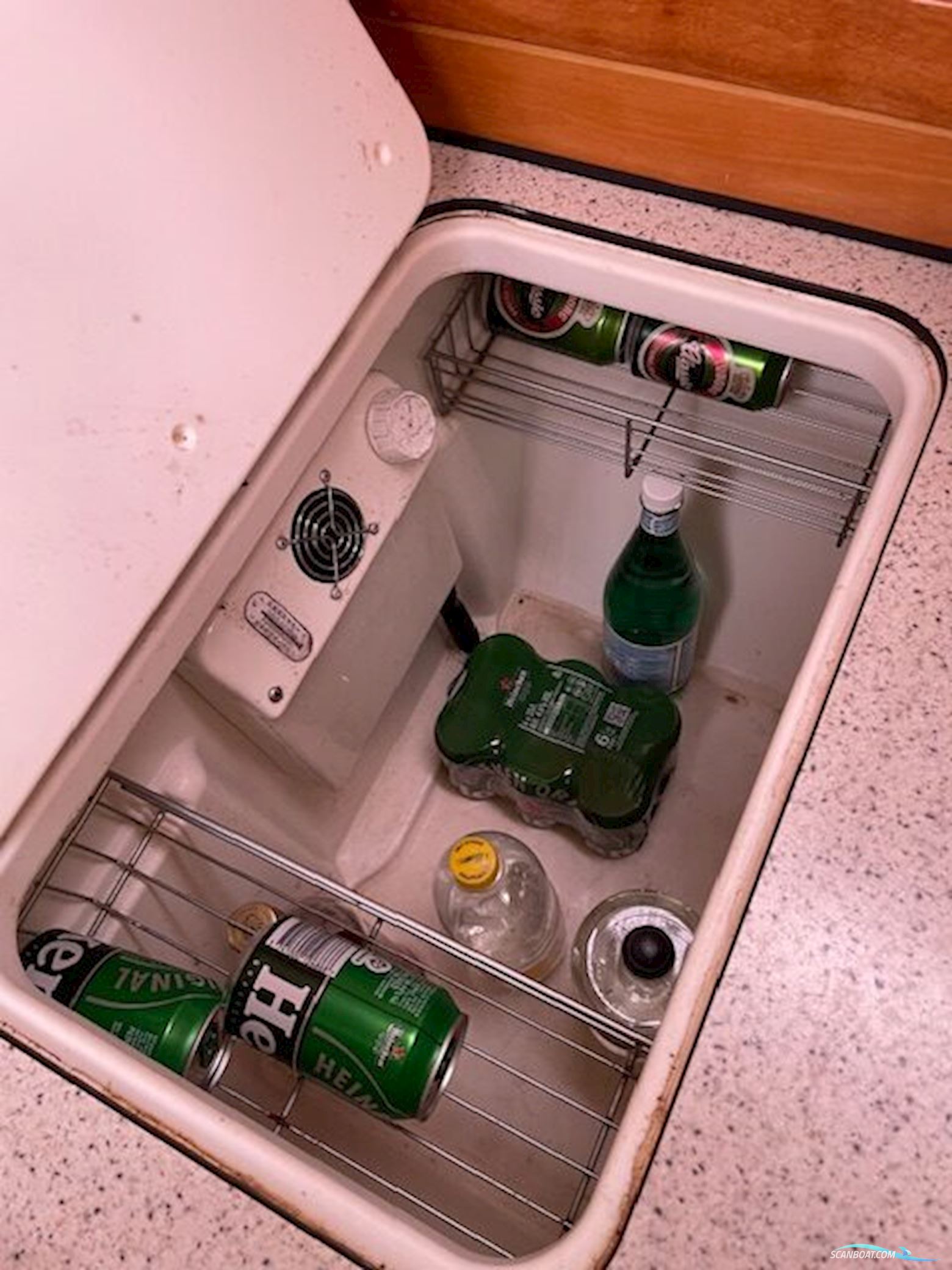 Bavaria 39 med el-spil.