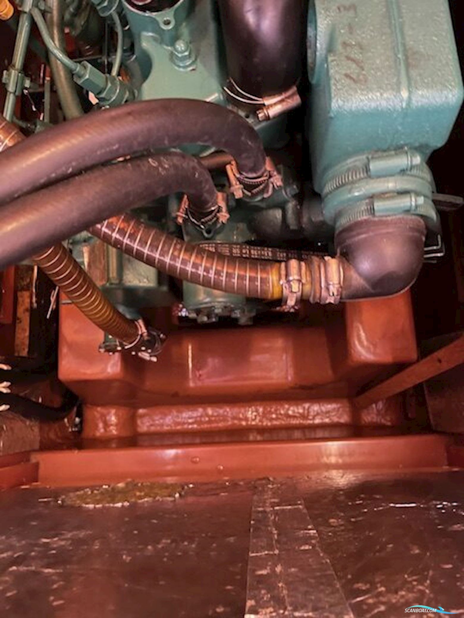 Bavaria 39 med el-spil.