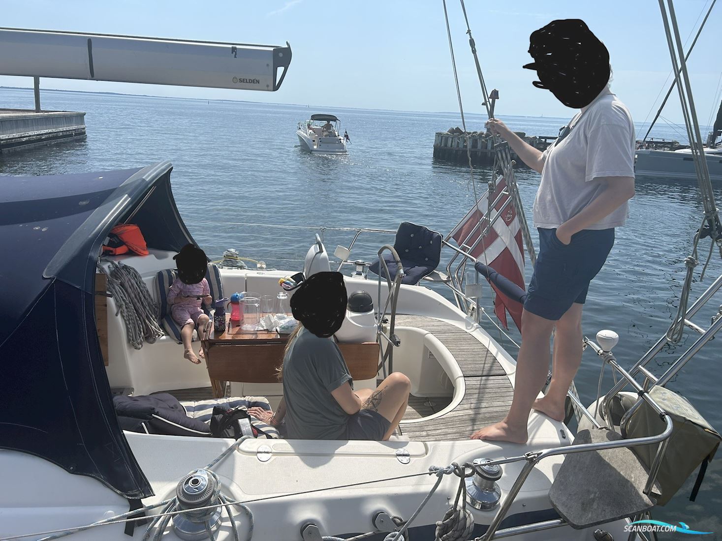 Bavaria 39