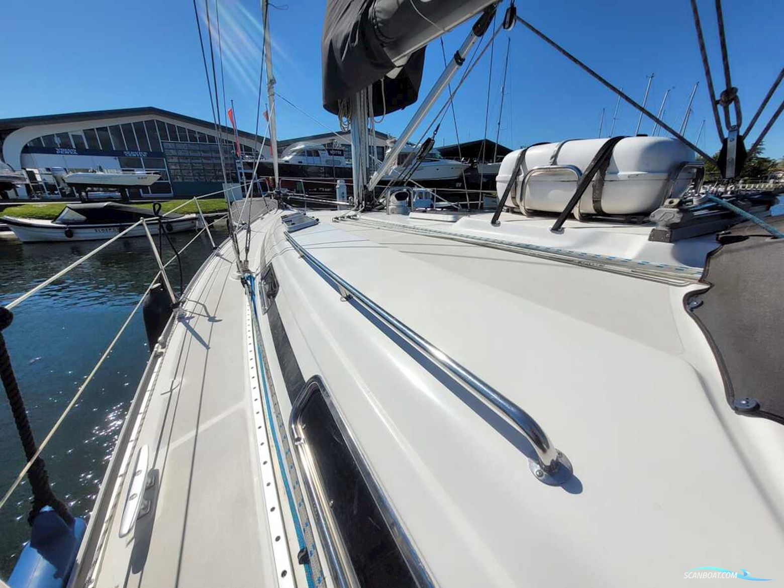 Bavaria 40-3