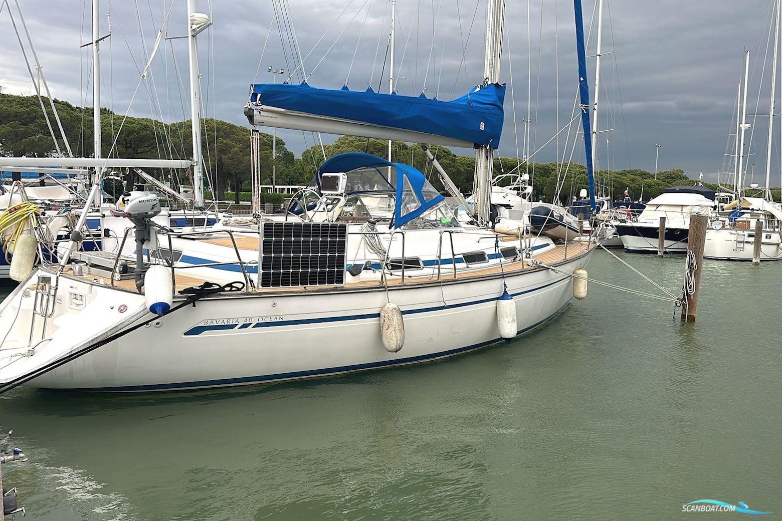 Bavaria 40 Ocean Segelbåt 2001, med Volvo Penta motor, Grekland