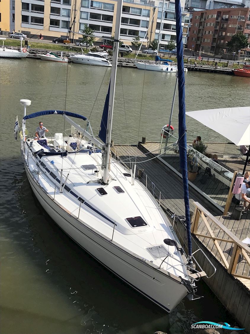 Bavaria 44