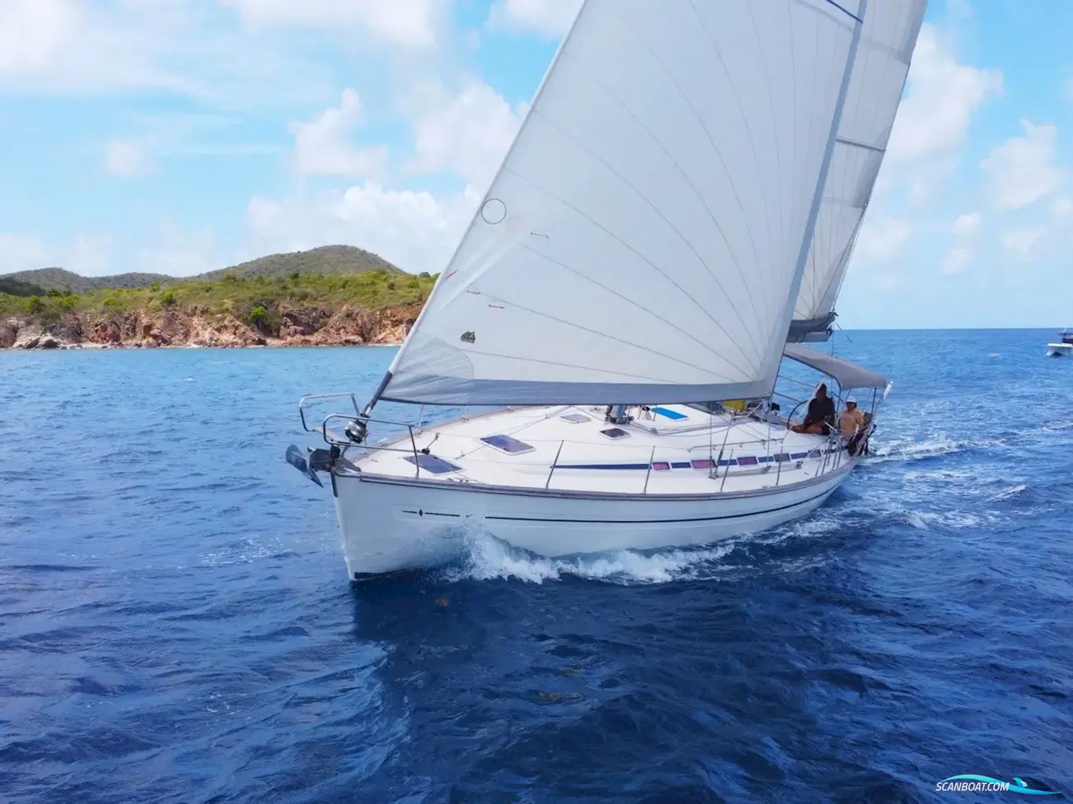 Bavaria 44