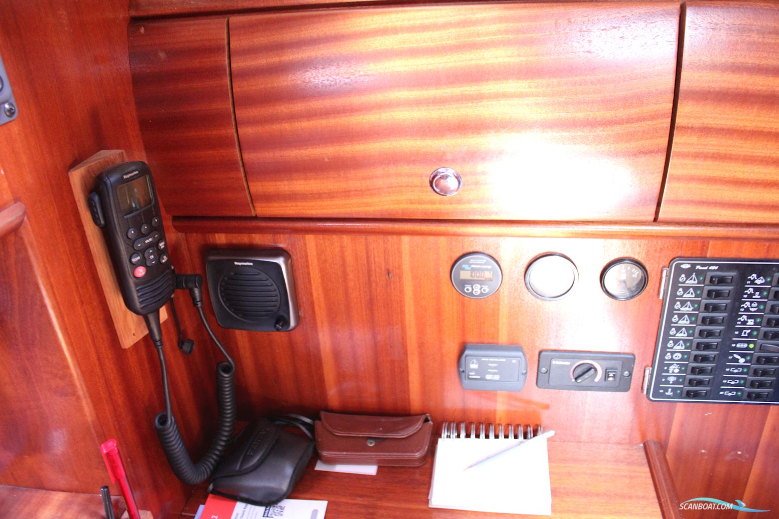 Bavaria 44