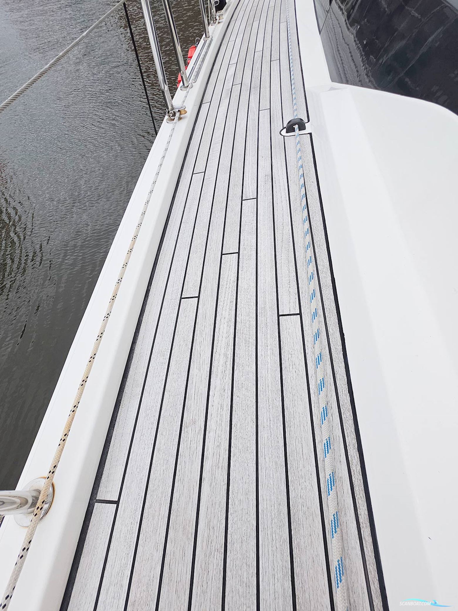 Bavaria C 38