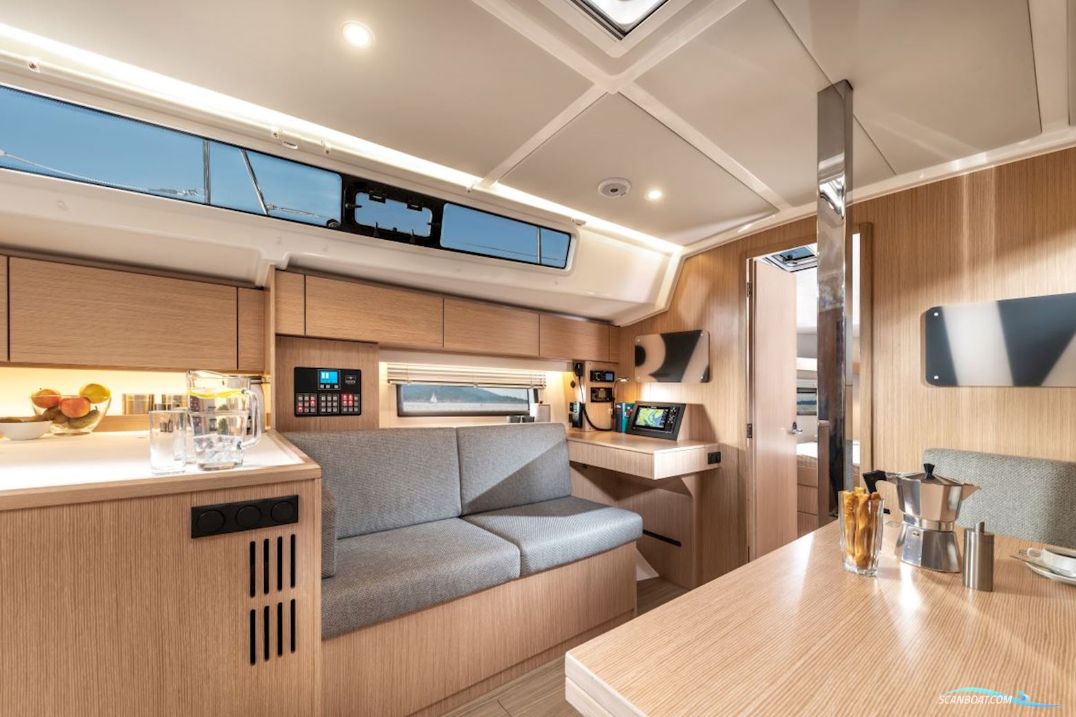 Bavaria C 42 