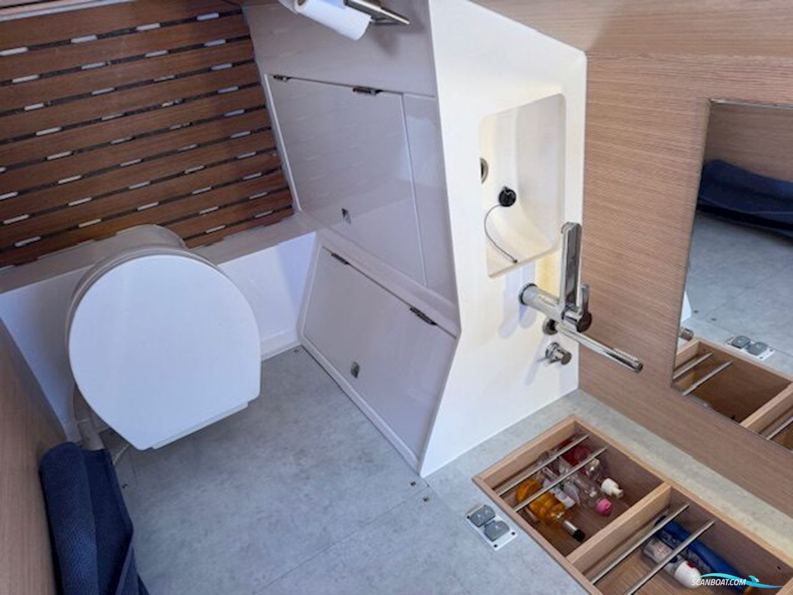 BAVARIA C 42 STYLE PRIVATBÅD