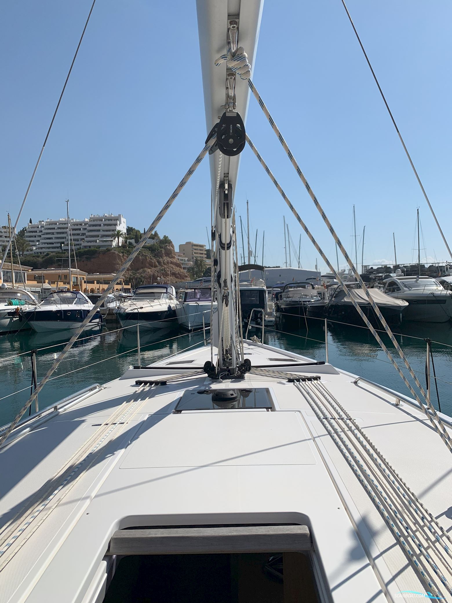 Bavaria C42 - Pre Owned - Just Reduced