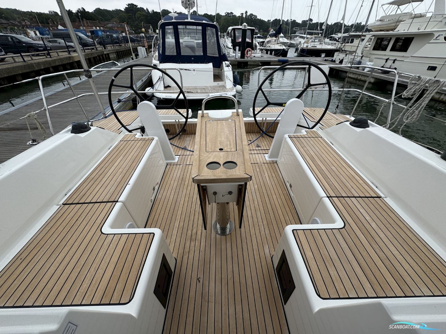 Bavaria C42