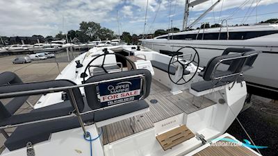 Bavaria C42 Segelbåt 2025, med Yanmar motor, England