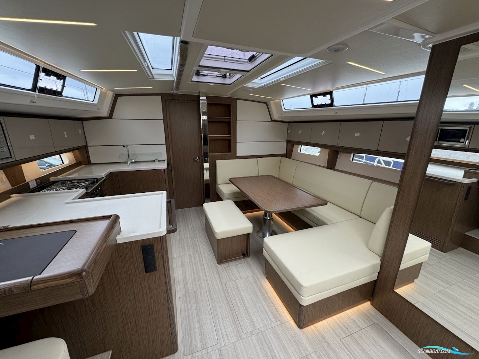 Bavaria C46