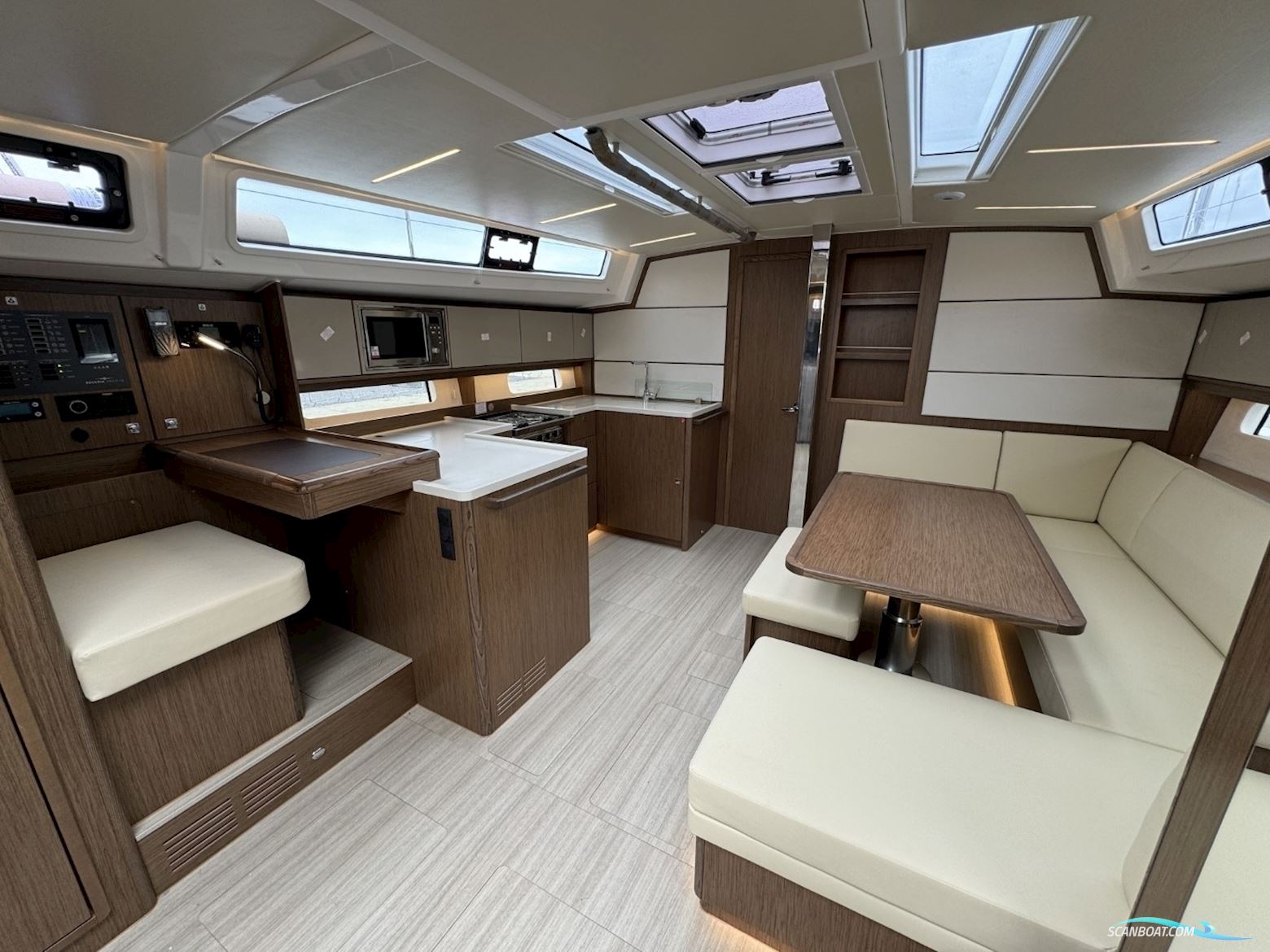 Bavaria C46