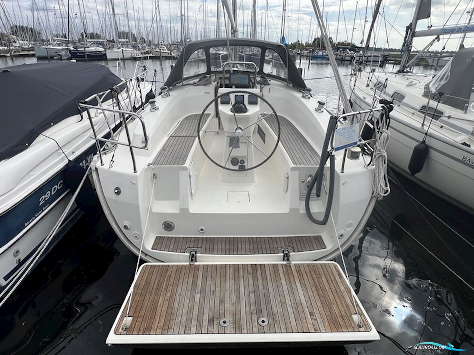 Bavaria Cruiser 32