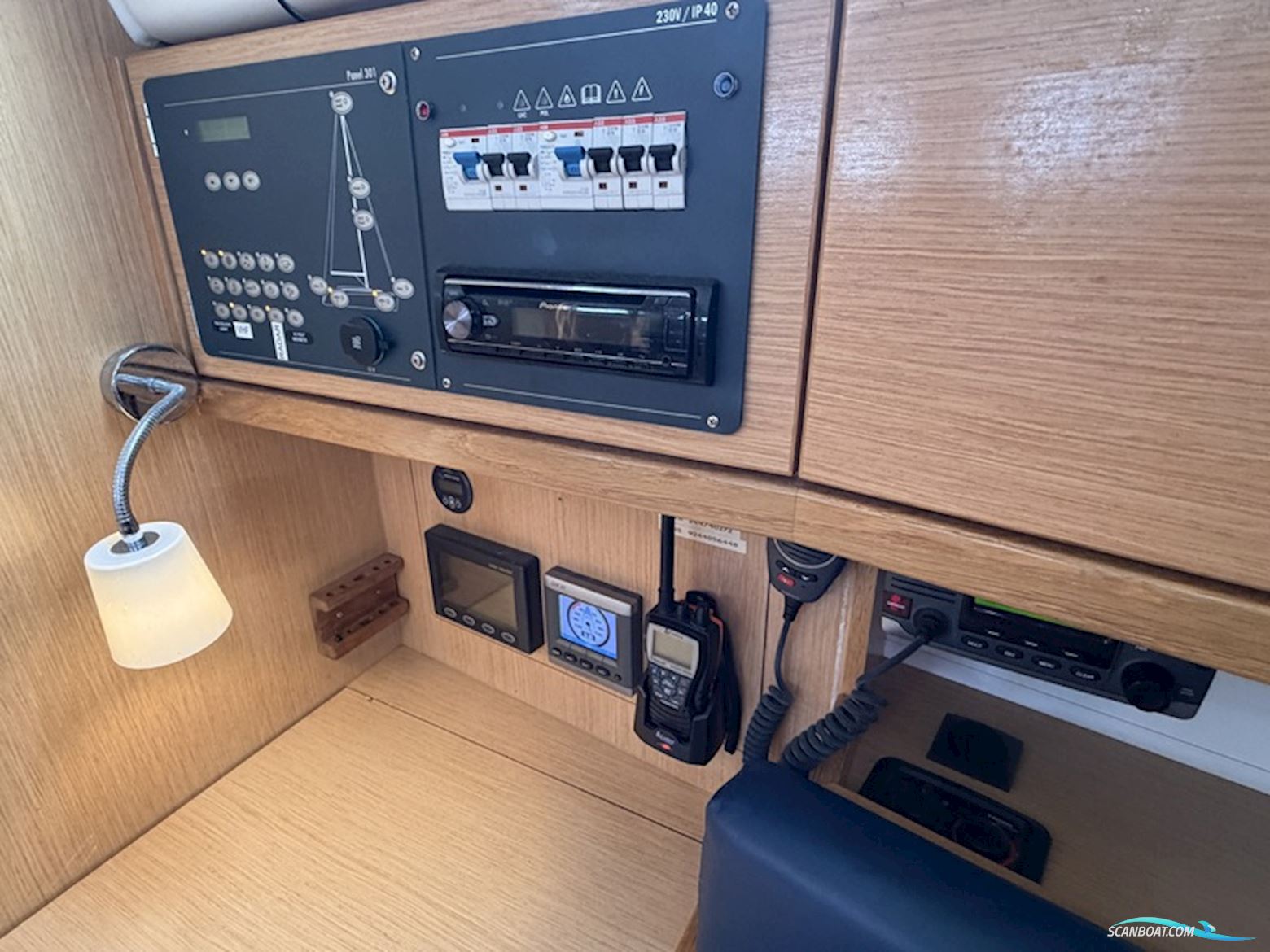 Bavaria Cruiser 32