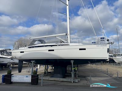 Bavaria Cruiser 37 Segelbåt 2025, med Volvo Penta motor, England