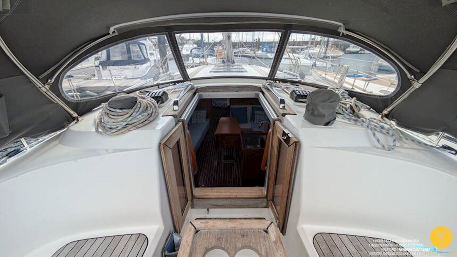 Bavaria Cruiser 37