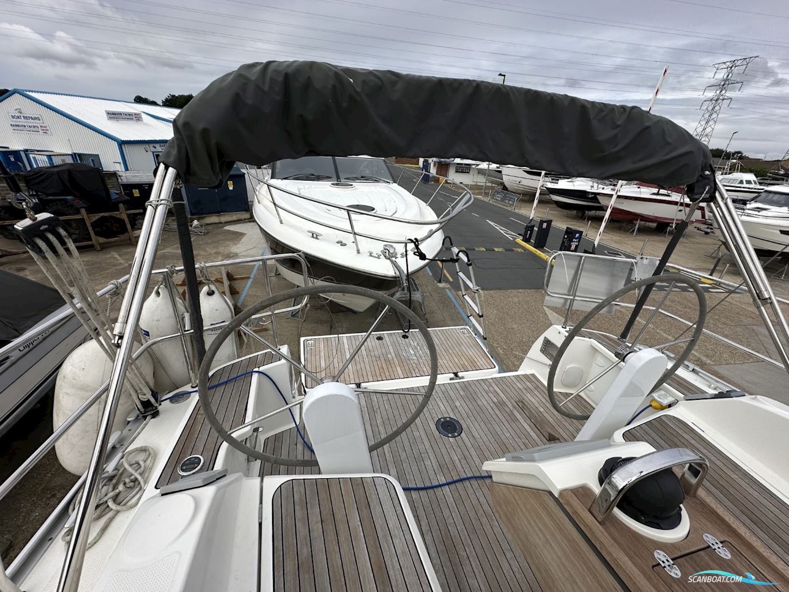 Bavaria Cruiser 37