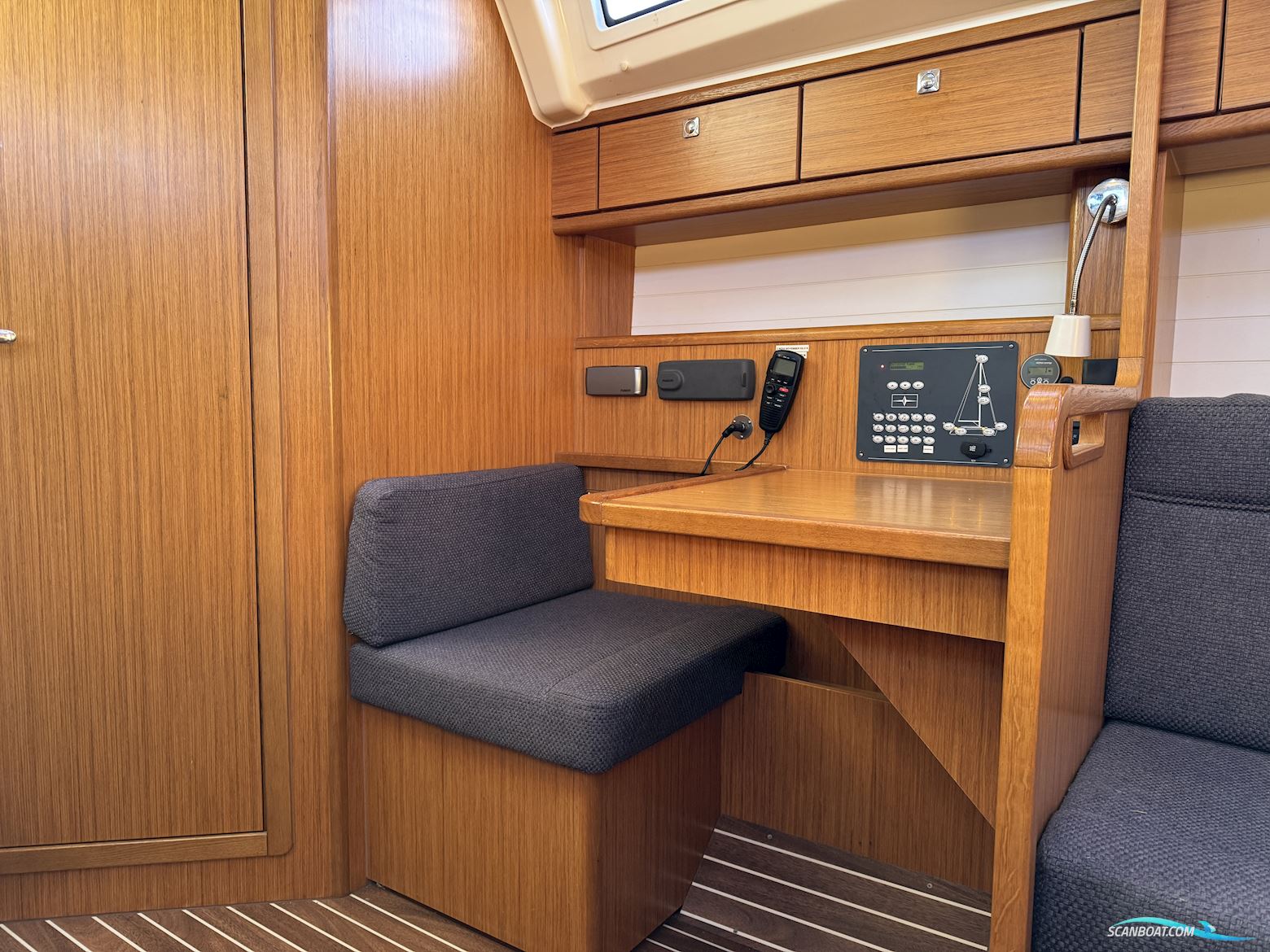 Bavaria Cruiser 37