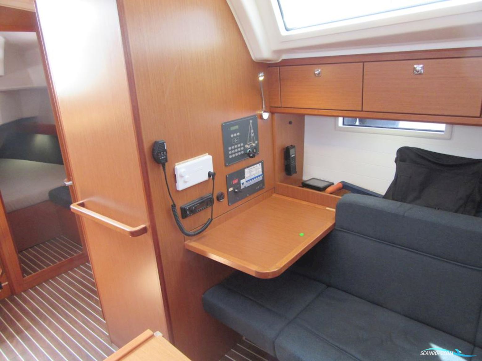 Bavaria Cruiser 37