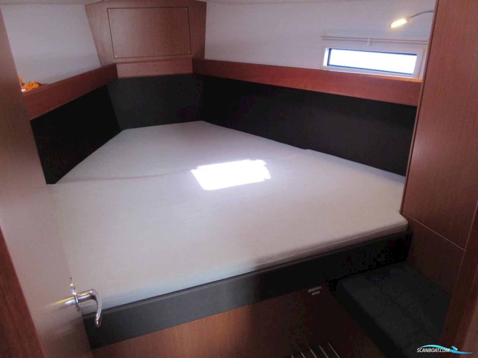 Bavaria Cruiser 37