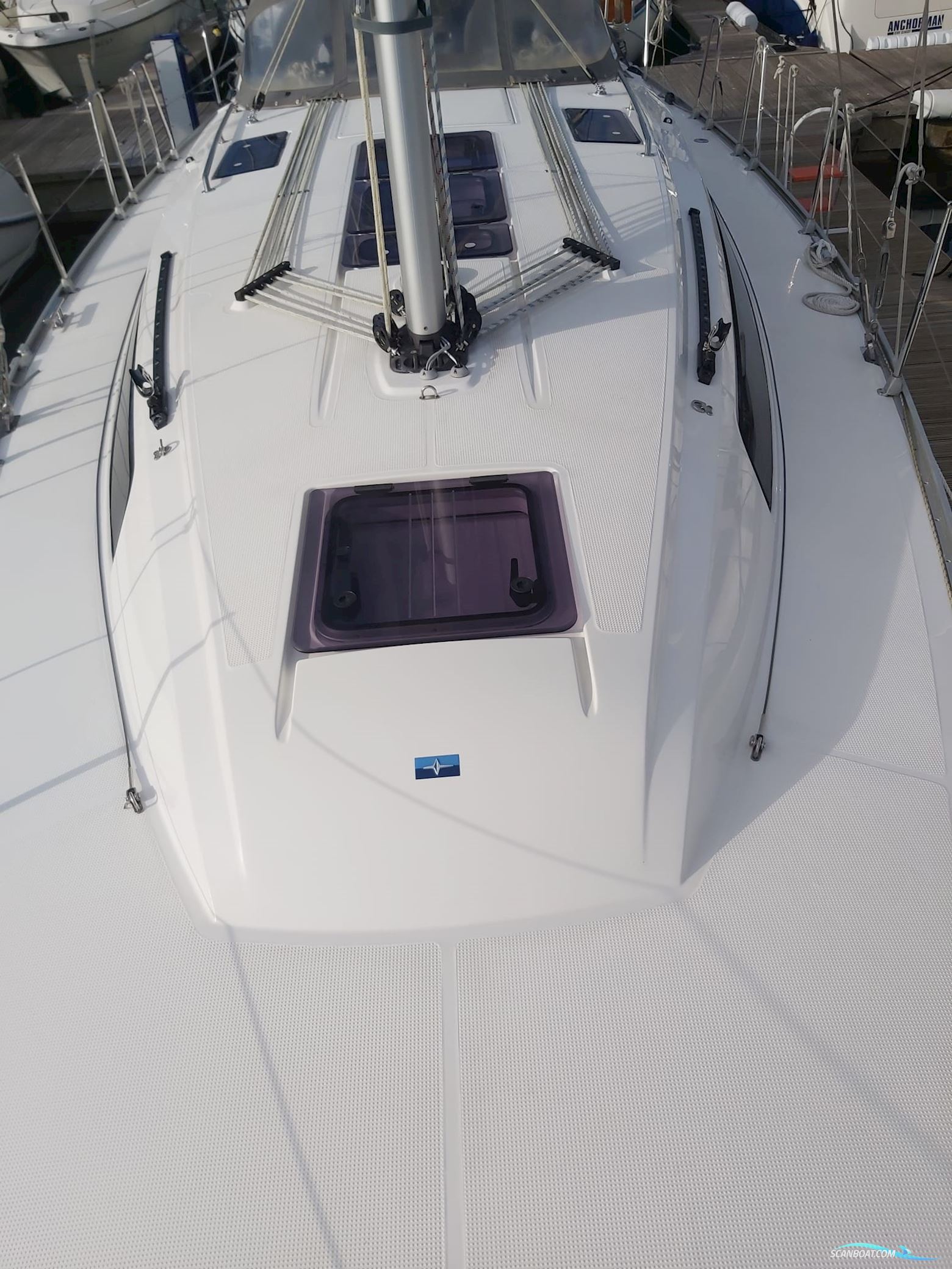 Bavaria Cruiser 37