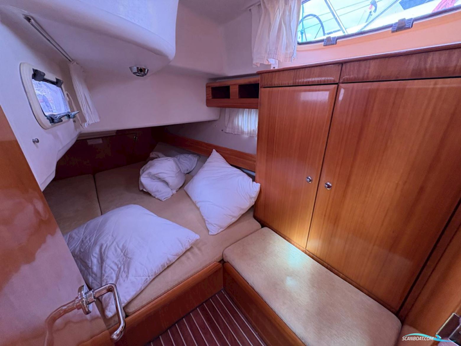 Bavaria Cruiser 42