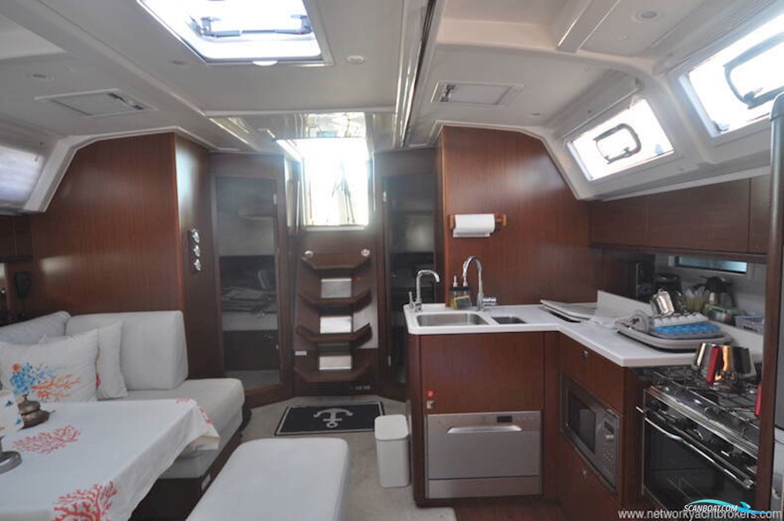 Bavaria Cruiser 46 Style