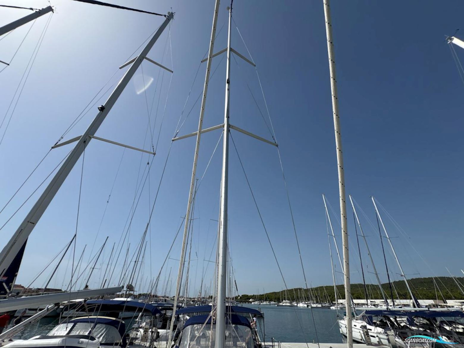 Bavaria Cruiser 55