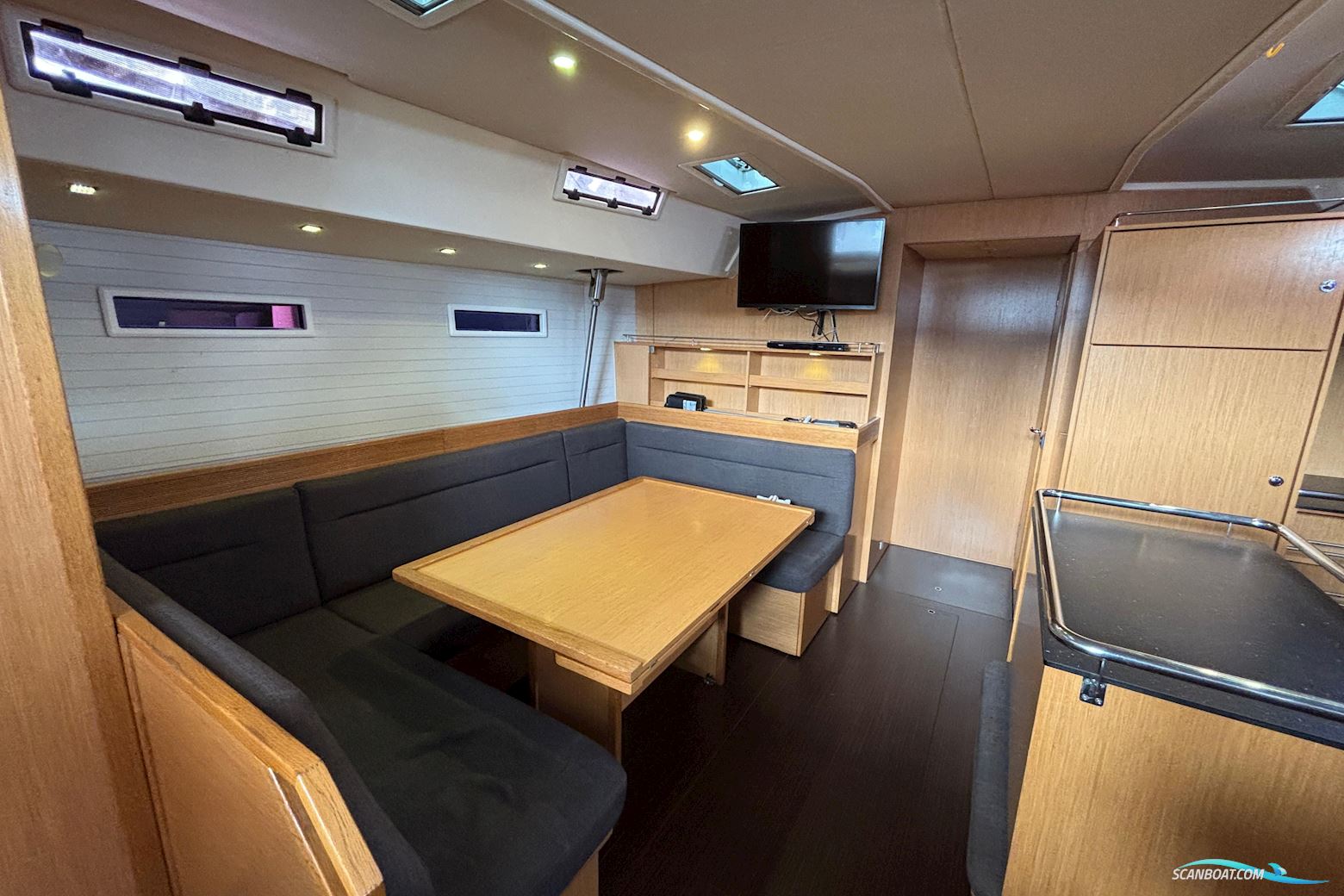 Bavaria Cruiser 55
