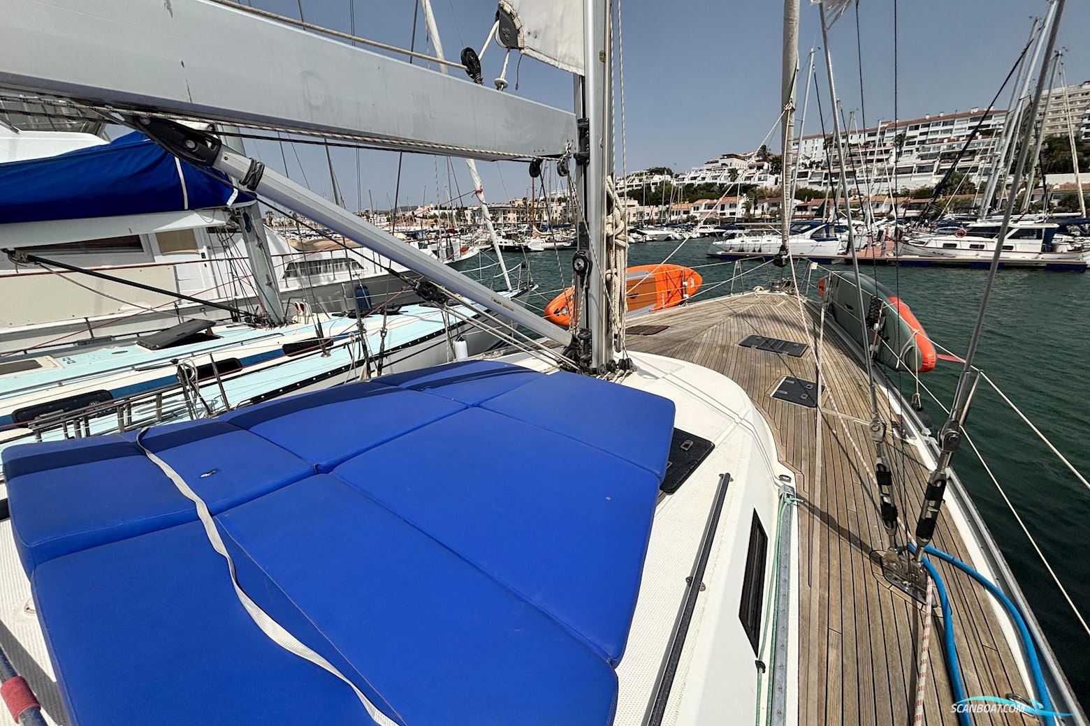 Bavaria Cruiser 55