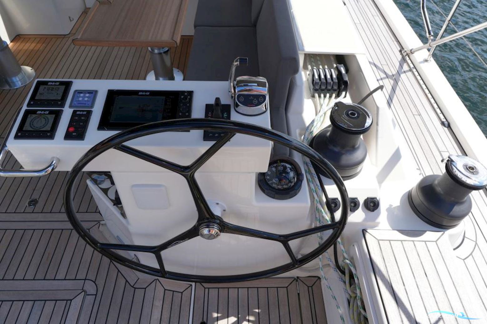 Bavaria Cruiser 57 Style