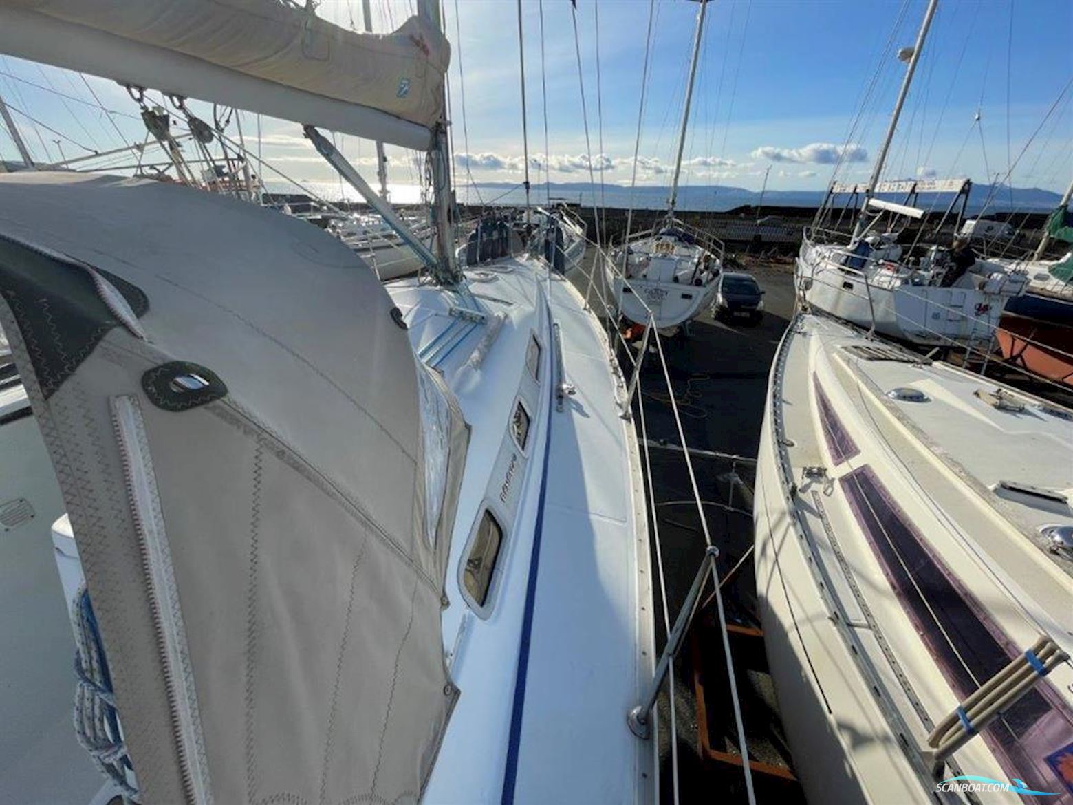 Beneteau  Oceanis 323