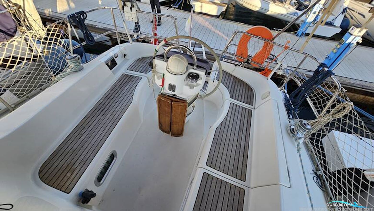 Beneteau 331