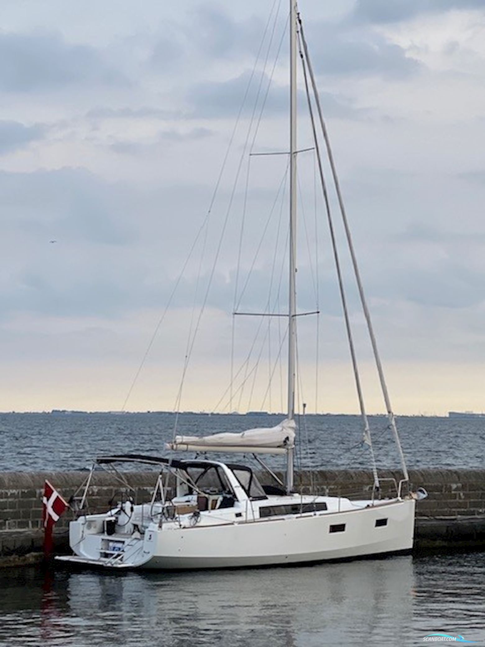 Beneteau 38 (2014)