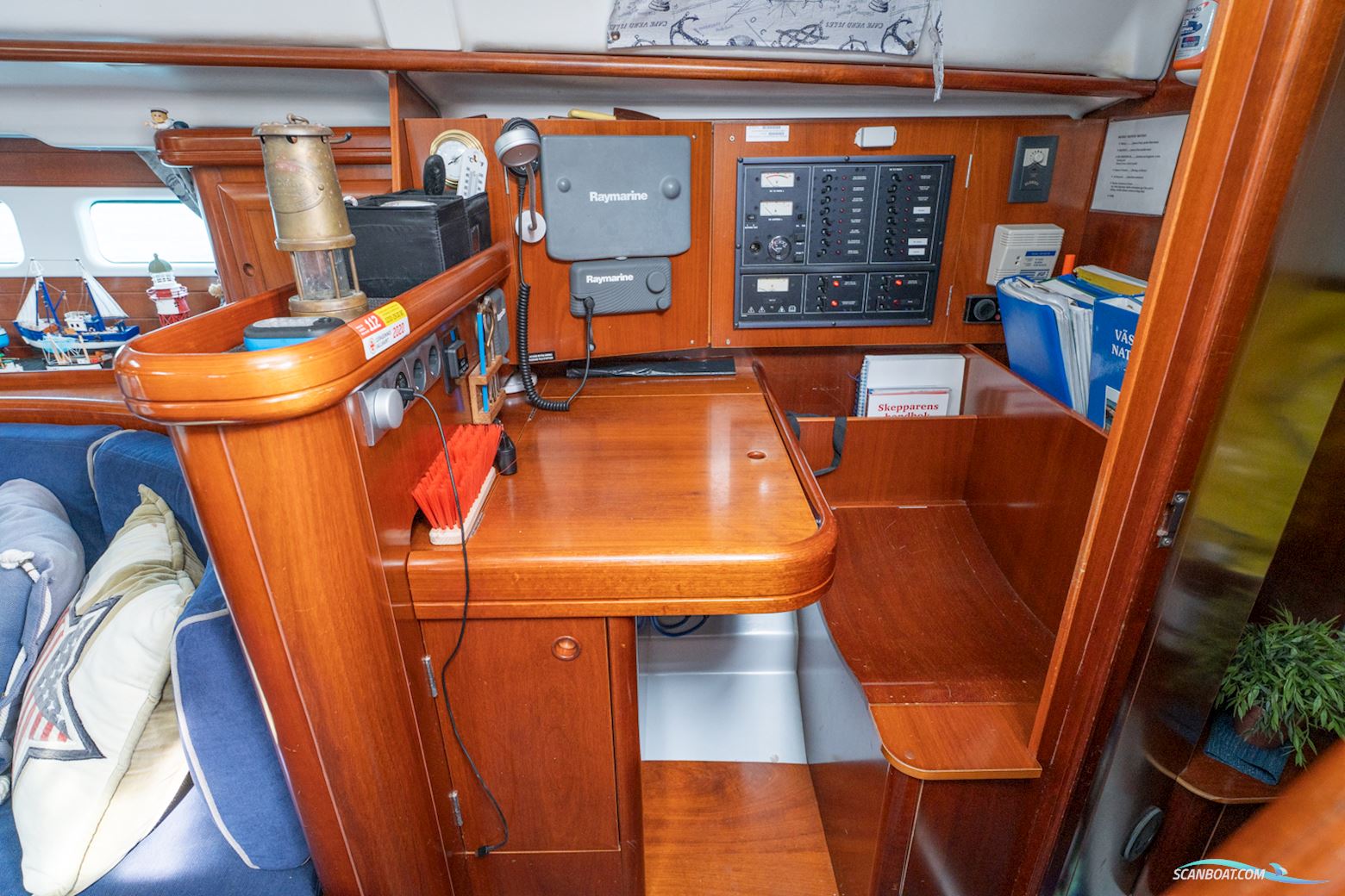 Beneteau 411 Celebration