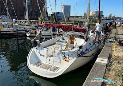 Beneteau 411 Segelbåt 2002, med Yanmar 4JH3E motor, Danmark