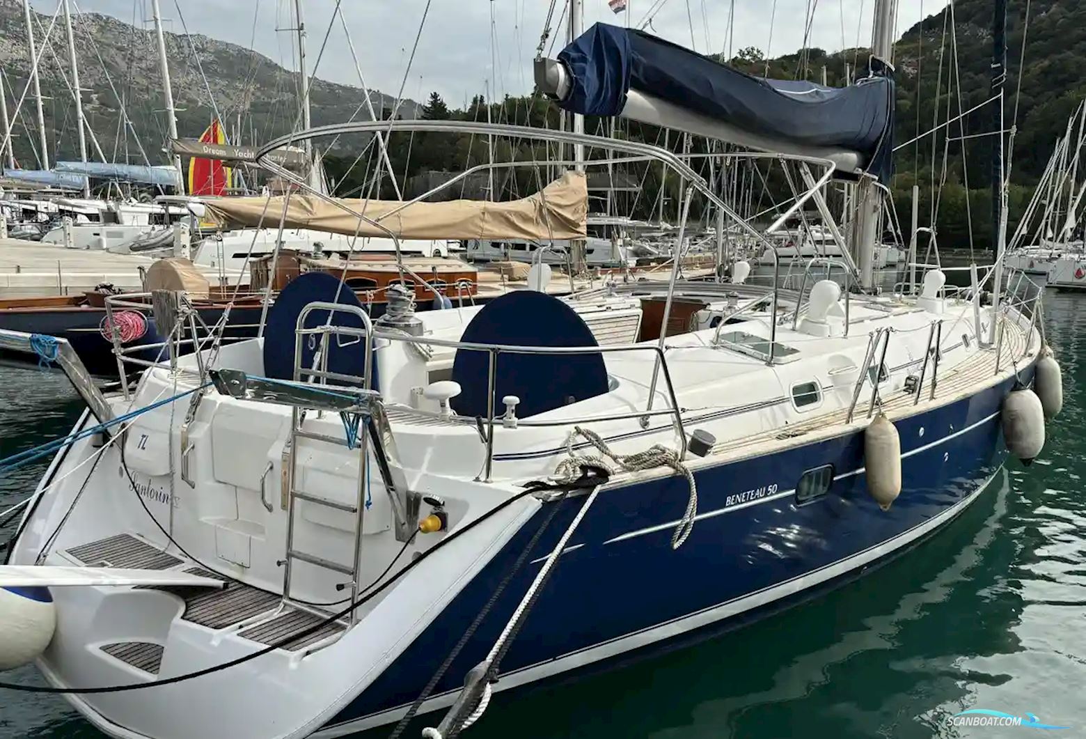Beneteau 50