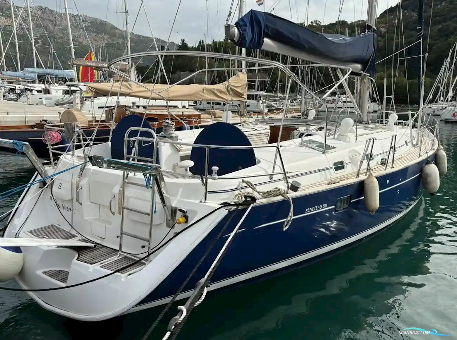 Beneteau 50