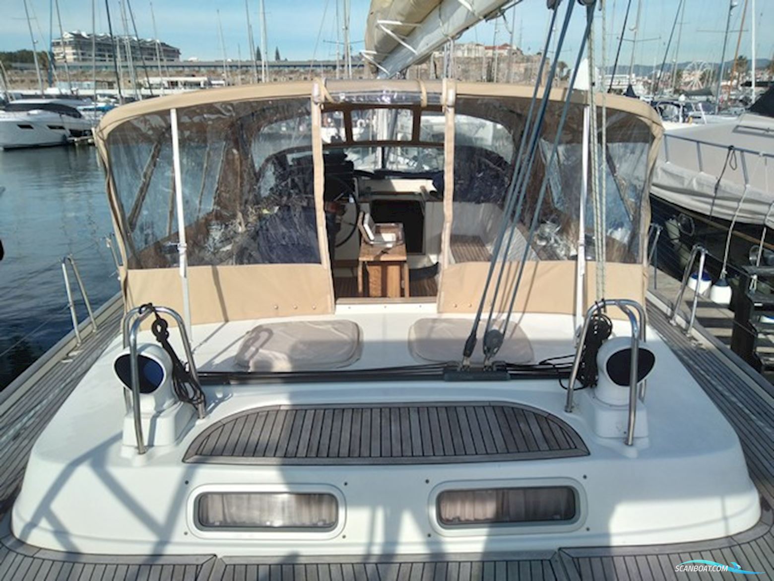 Beneteau 57