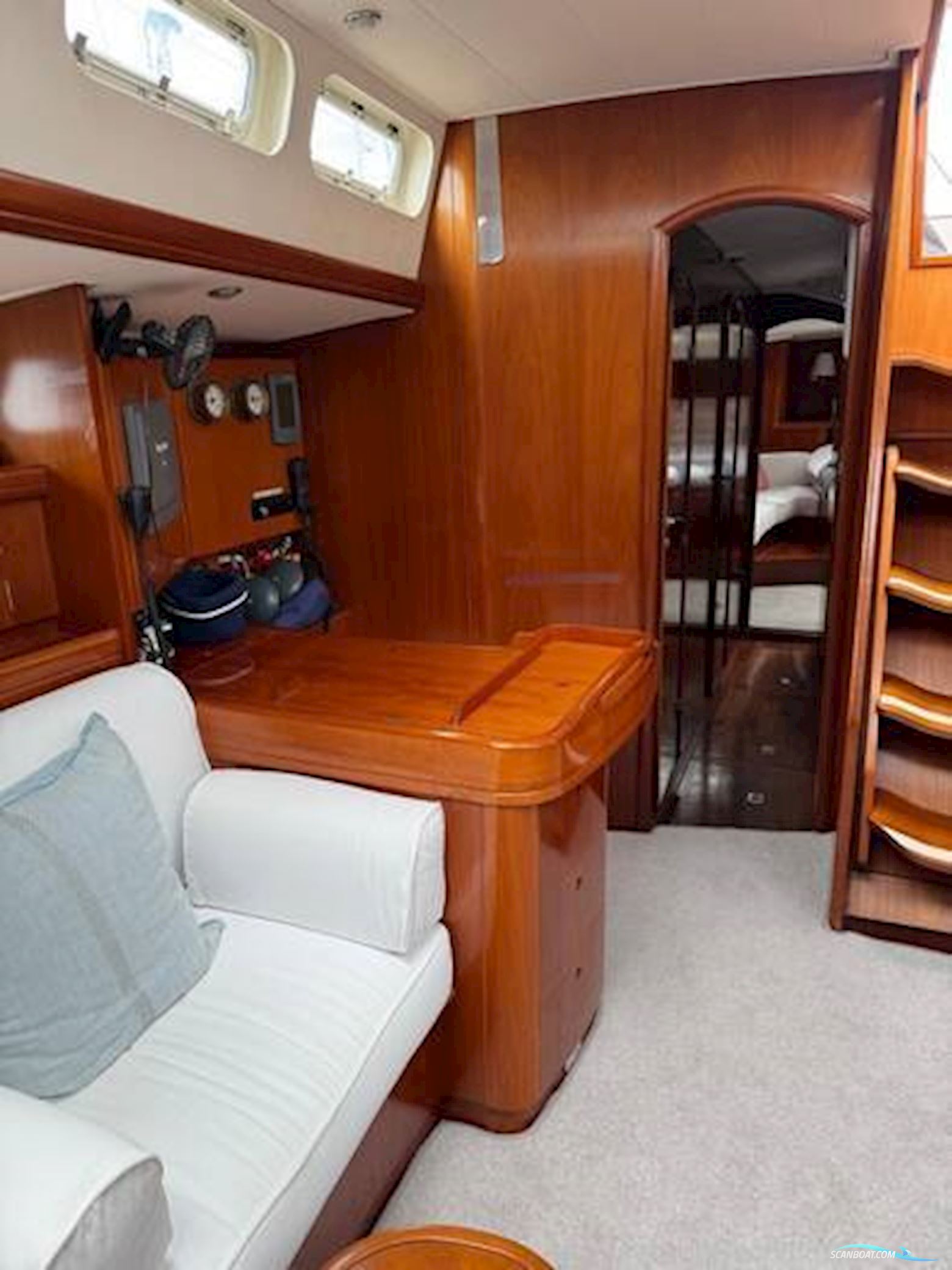Beneteau 57