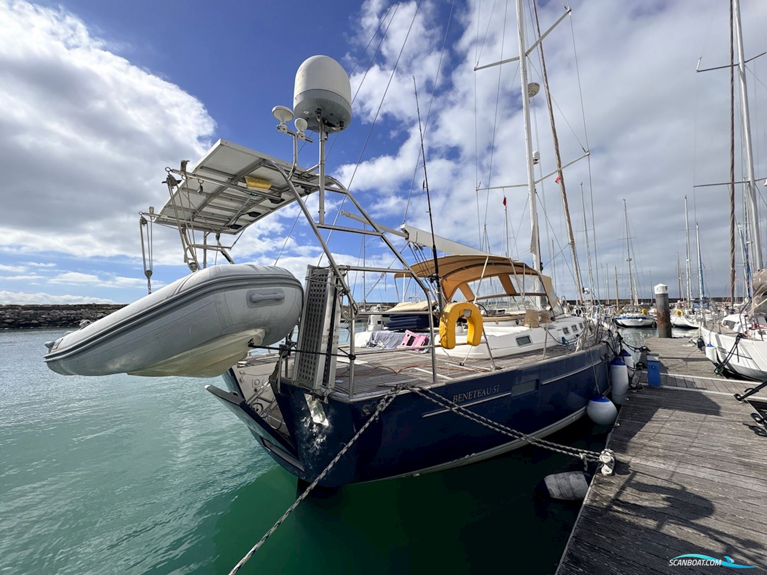 Beneteau 57
