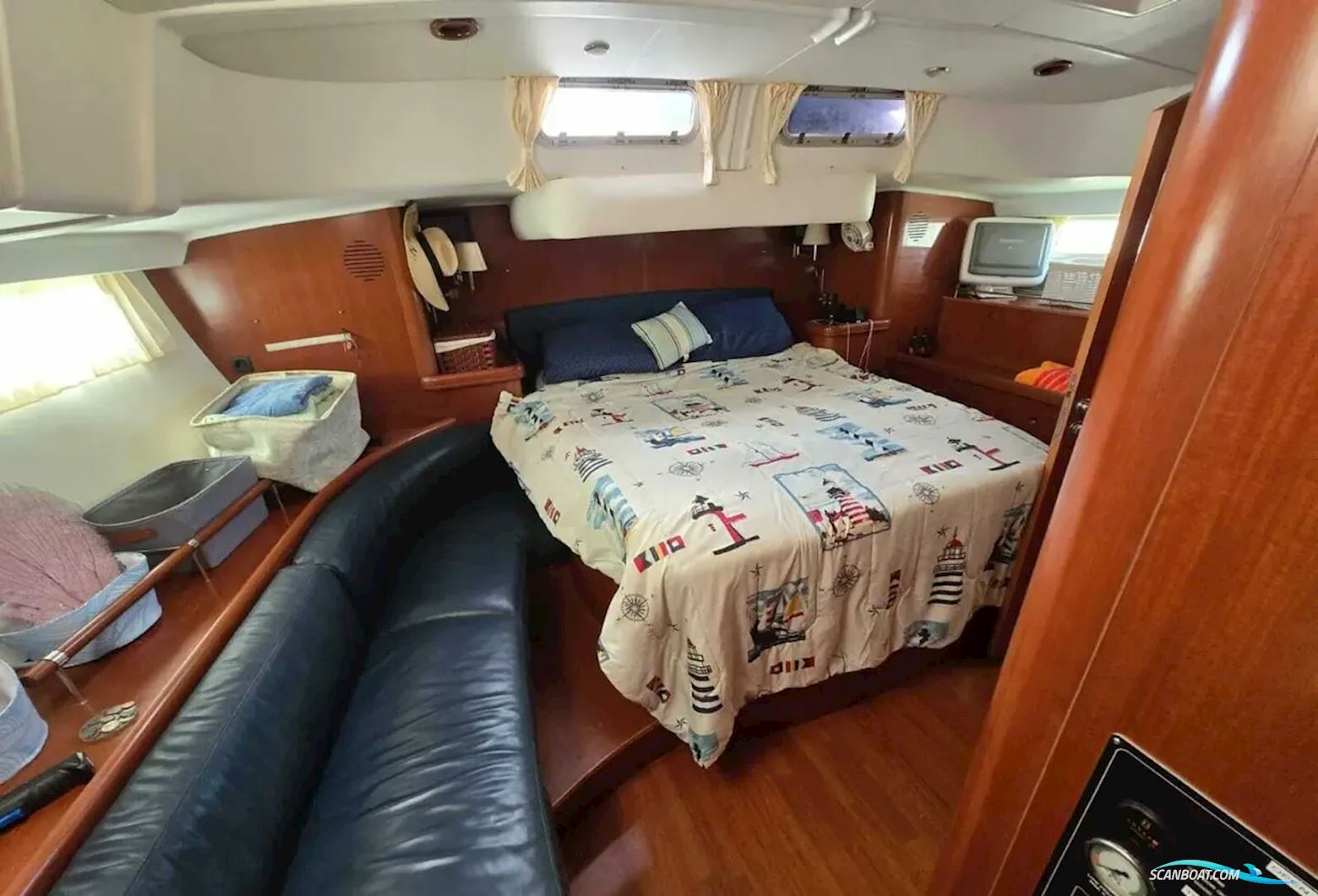 Beneteau 57